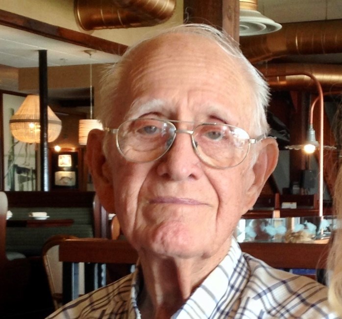 Obituario de Clarence G. Felts