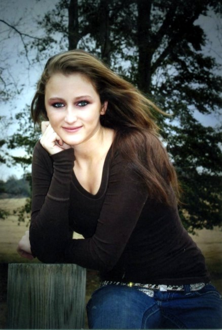 Obituary of Carlie Suzanne Lloyd