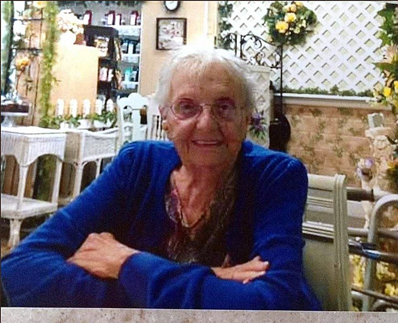 Obituary of Dorothy L Newville