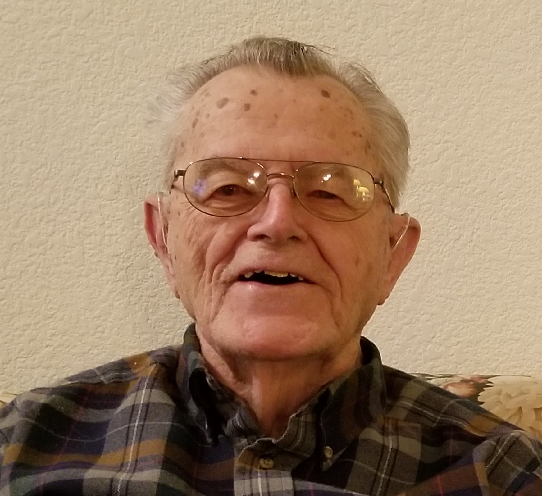 Avis de décès de David Roger Clark