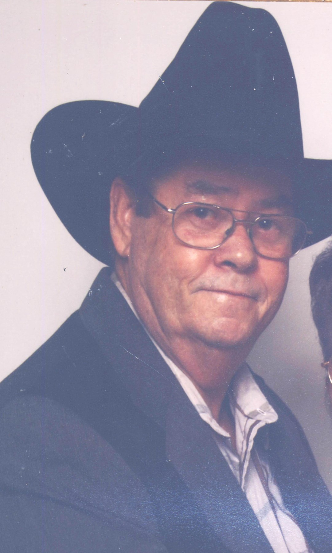 Obituary of Lester Finis Hall Jr.