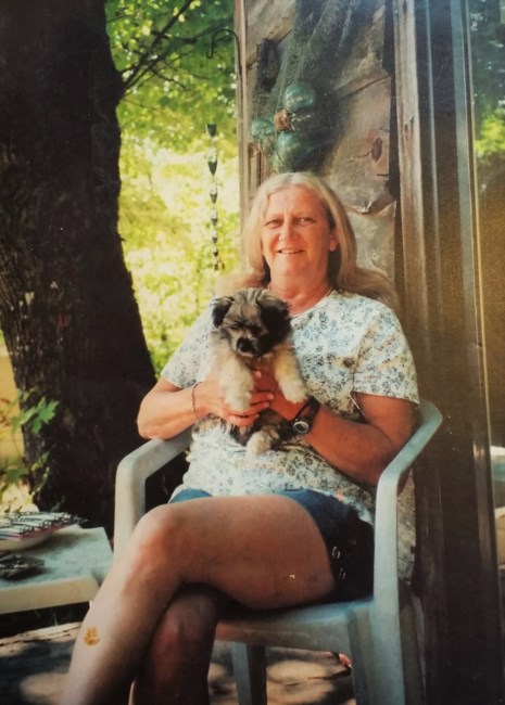 Obituary of Teresa "Theresa" Yvonne Taylor