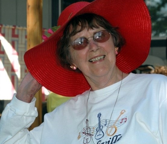 Obituary of Marie Mouse Evelyn Doefler Donahue