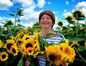 Obituary of Marcia Rose Monett
