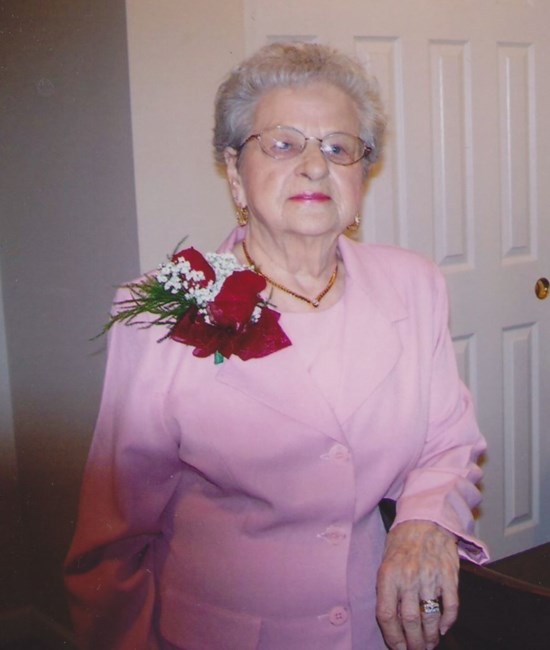 Obituary of Dorothy Mae VeVerka Hurst