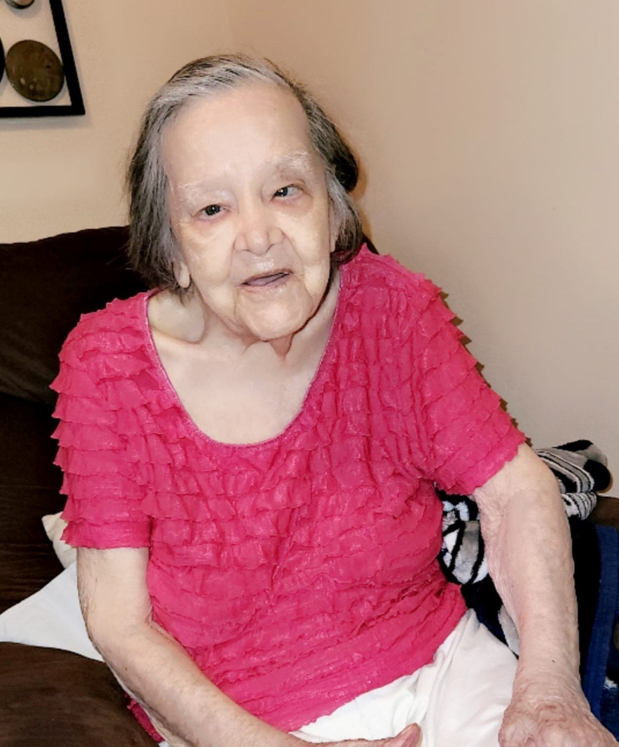 Obituary of Eva Ocanas
