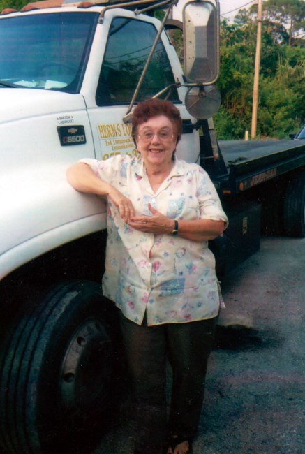 Obituary of Beverly Joan Dyer Shaffer