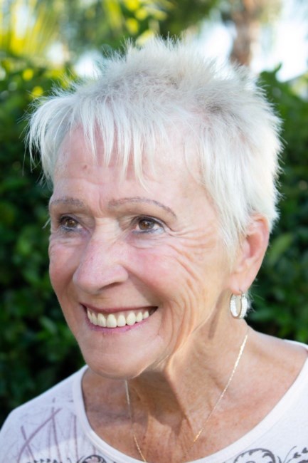 Obituary of Carolyn Case