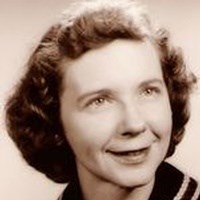 Obituary of Miriam V. "Mimi" Molloy