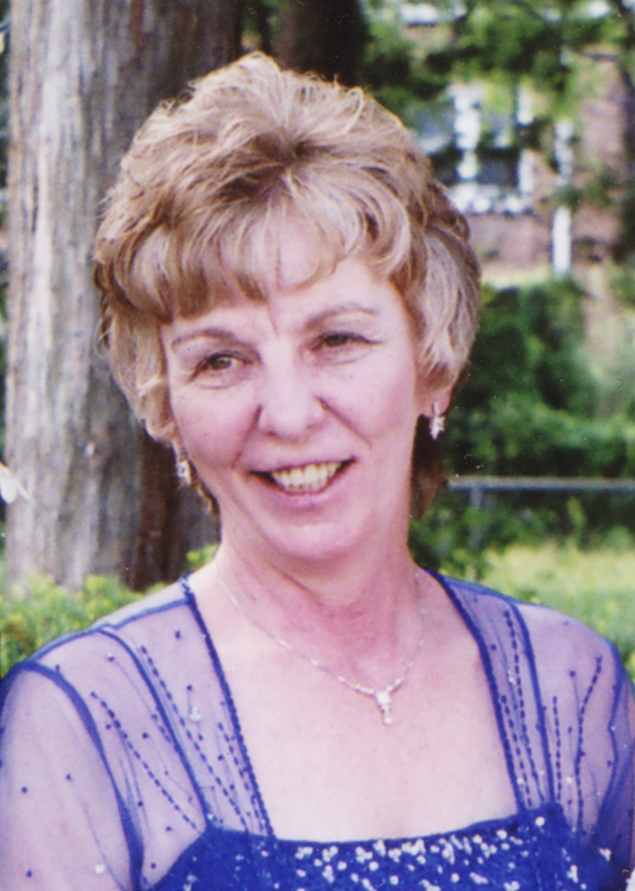 Obituario de Bonnie Lee Horn