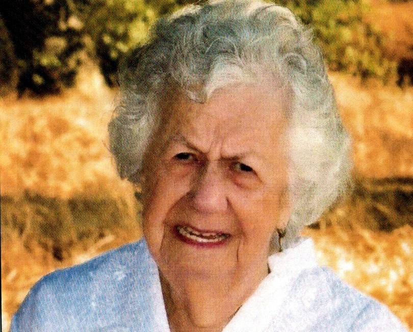 Obituary of Luz J. DeLaTorre