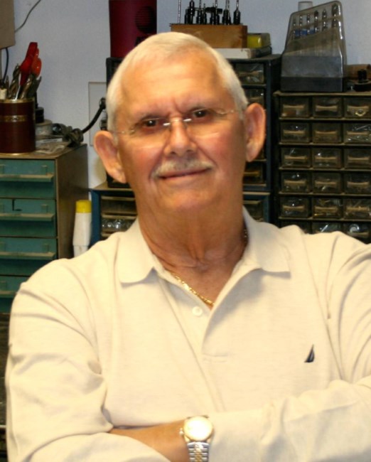 Obituary of David Eugene DeBord