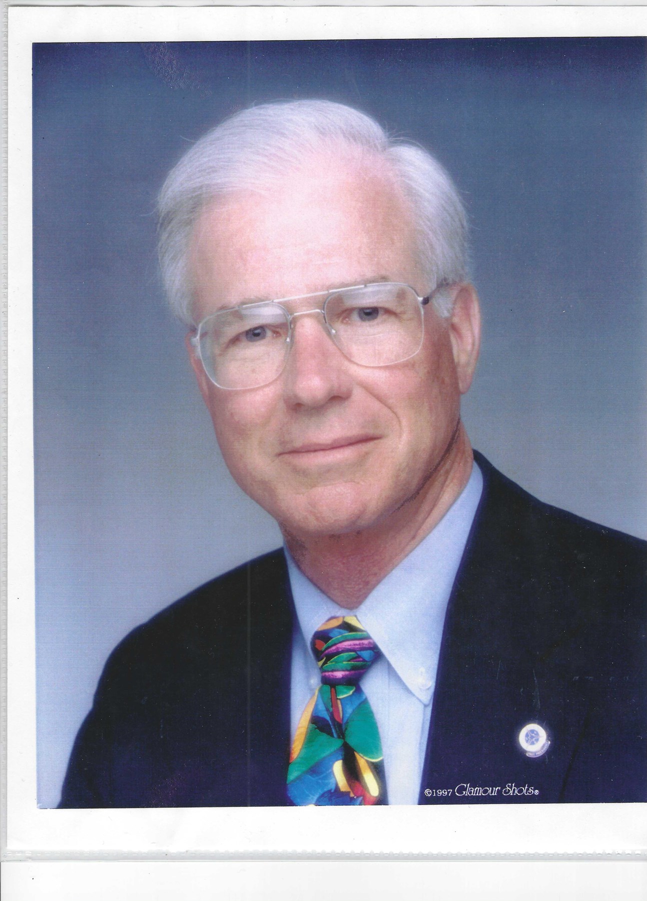 Obituary of Donald E Hill