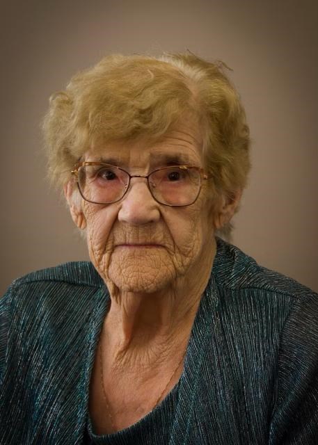 Obituary of Susie Sawatsky