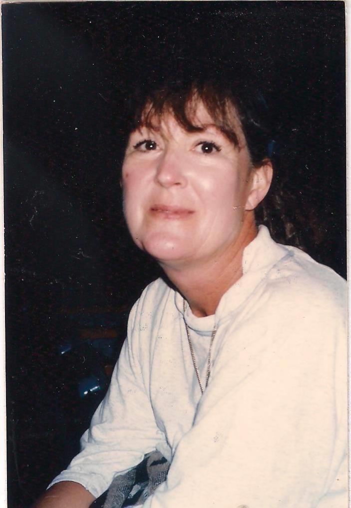 Obituary of Robin Charlene Lyons