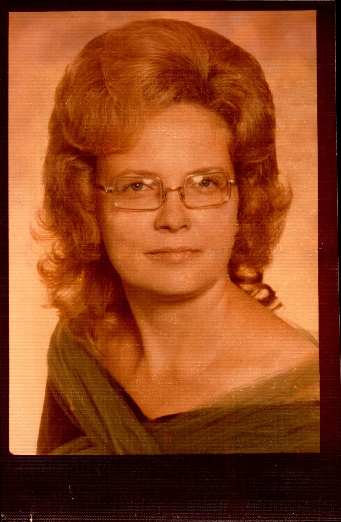 Obituary of Carolyn Gayle Hawkins