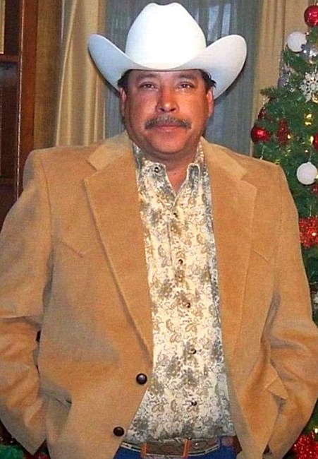 Obituary of Julio Cesar Olivas