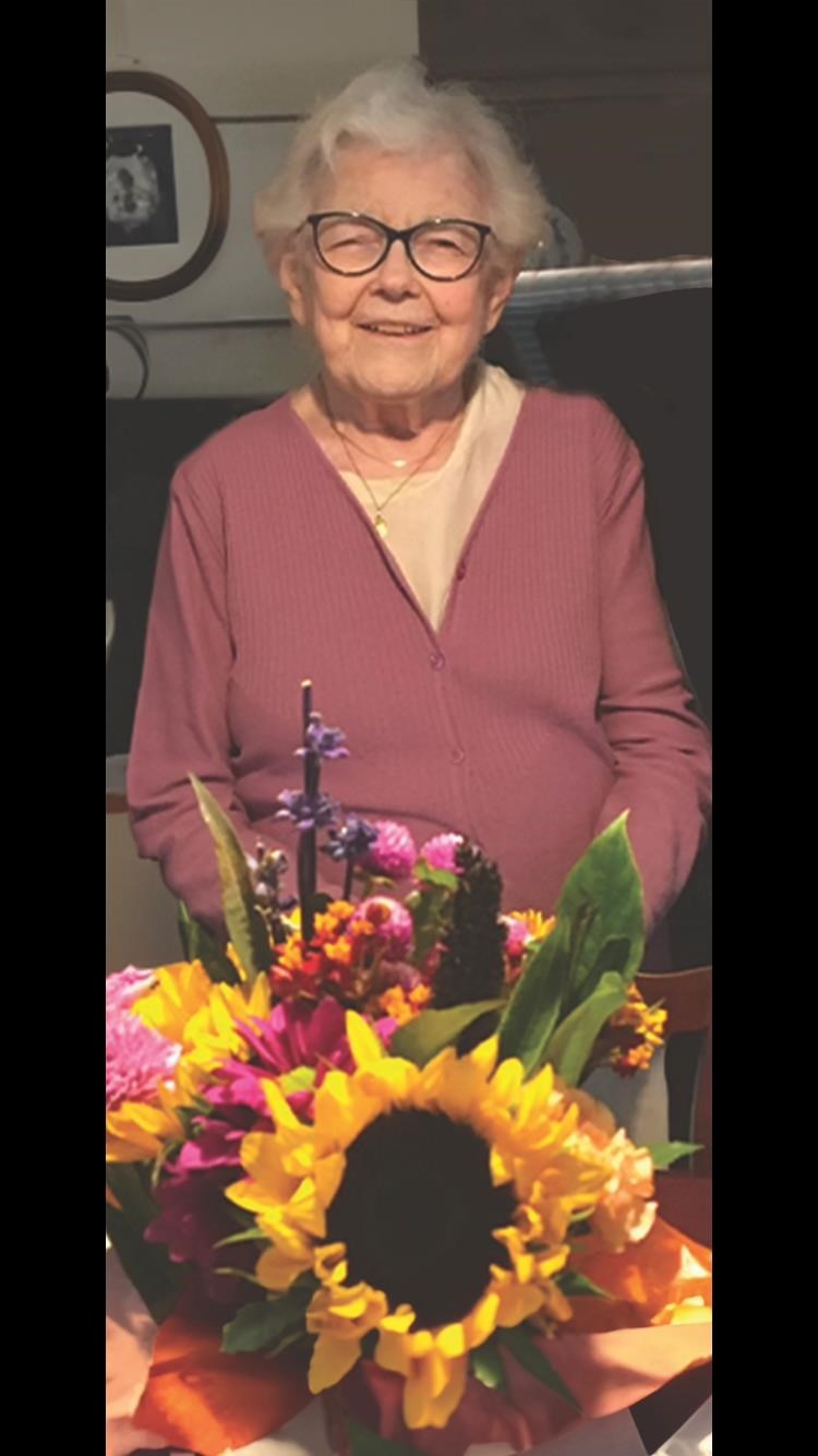 Obituary of Eileen Mary Donnelly-Casey