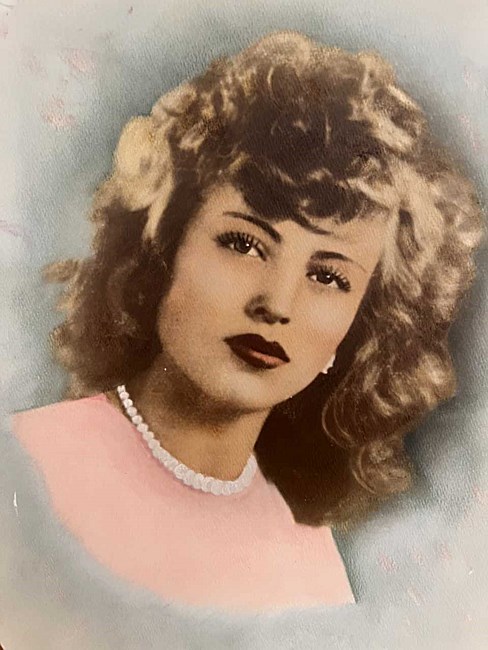 Obituary of Divina Perez Morales