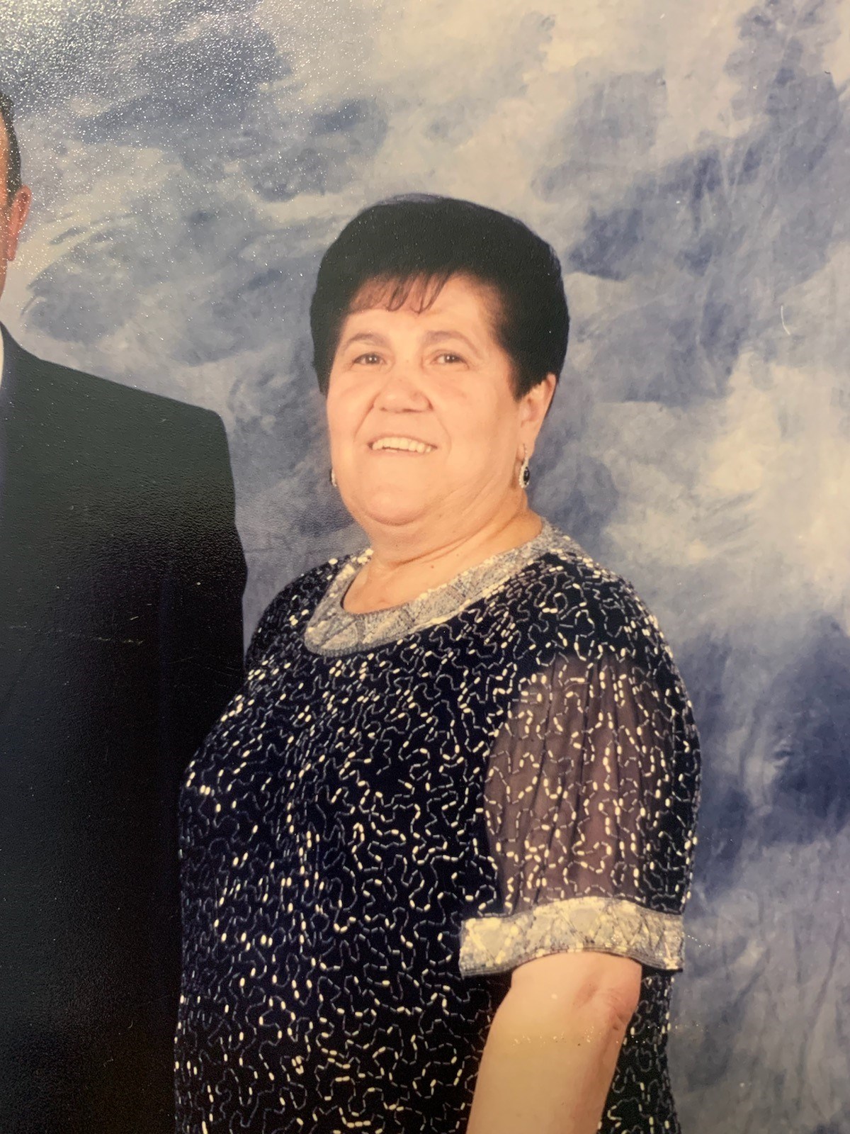 Obituary of Albertina Tavares