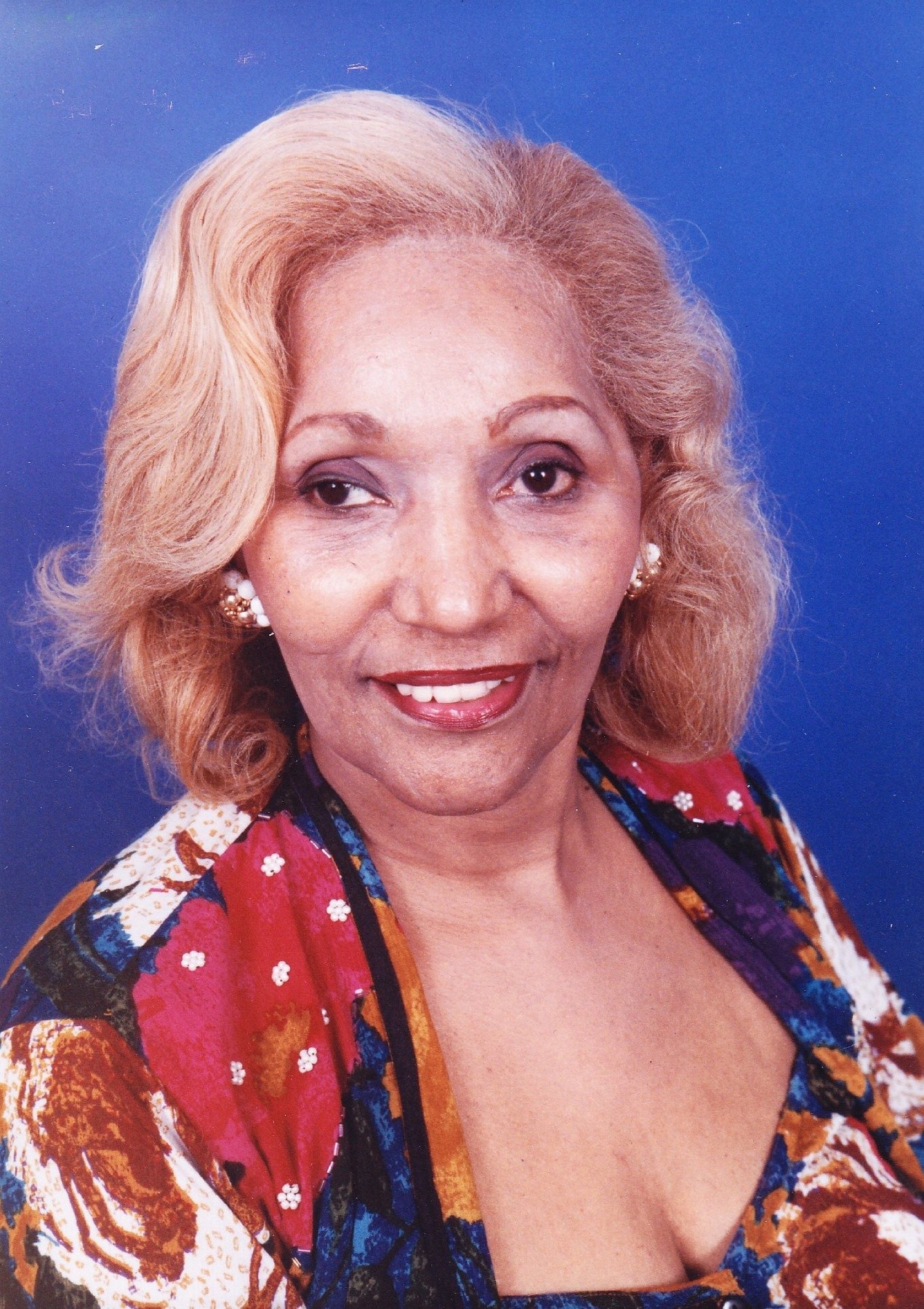 Carmen Jones's Instagram, Twitter & Facebook on IDCrawl