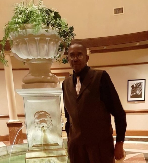 Obituary of William Lawrence Hodgens