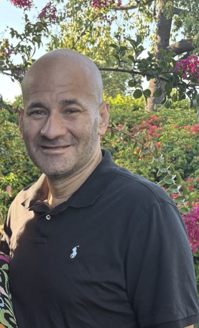 Obituary of Gustavo Flores