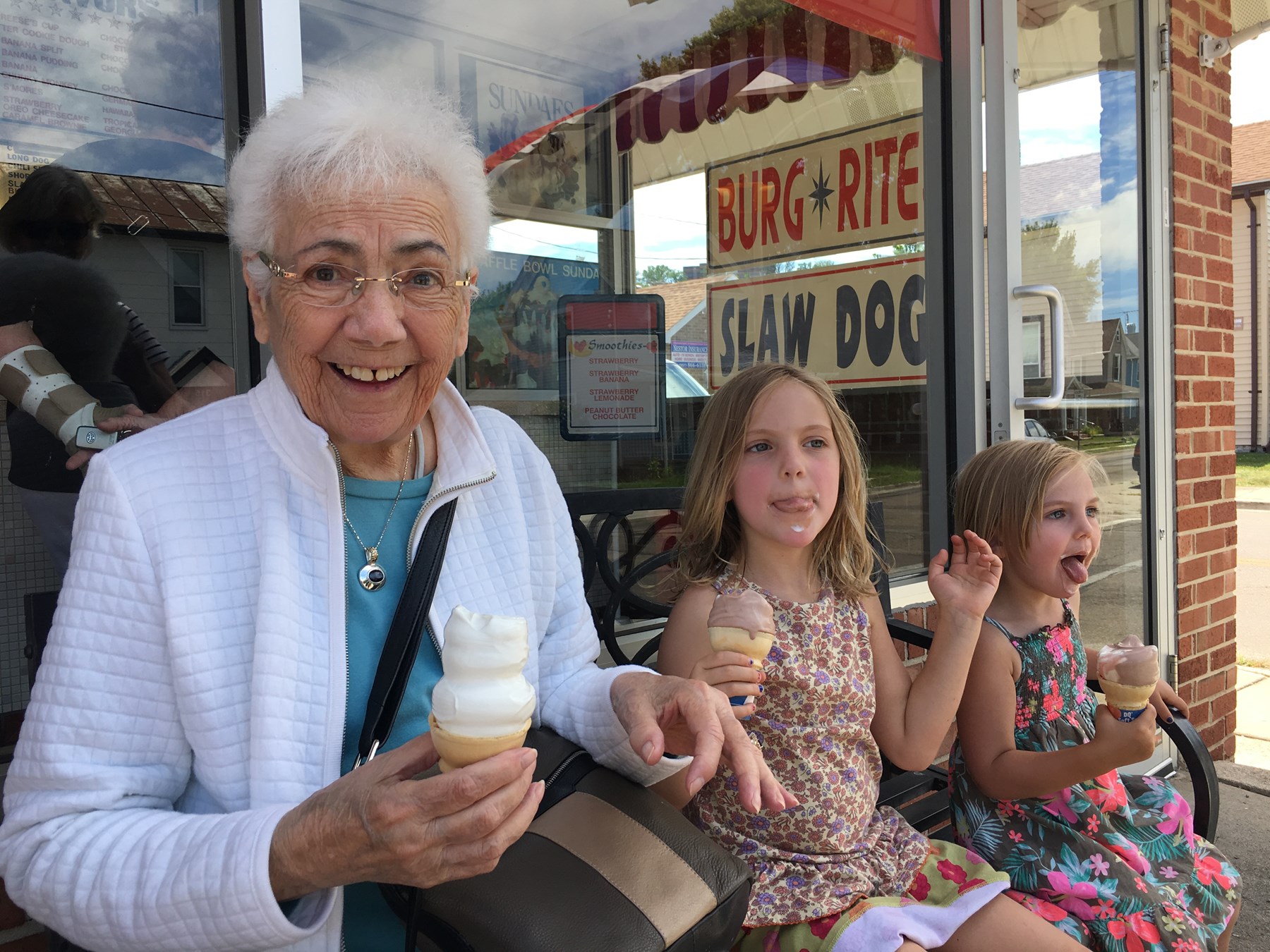 Obituary of Clemma Grey "Betty" Bell