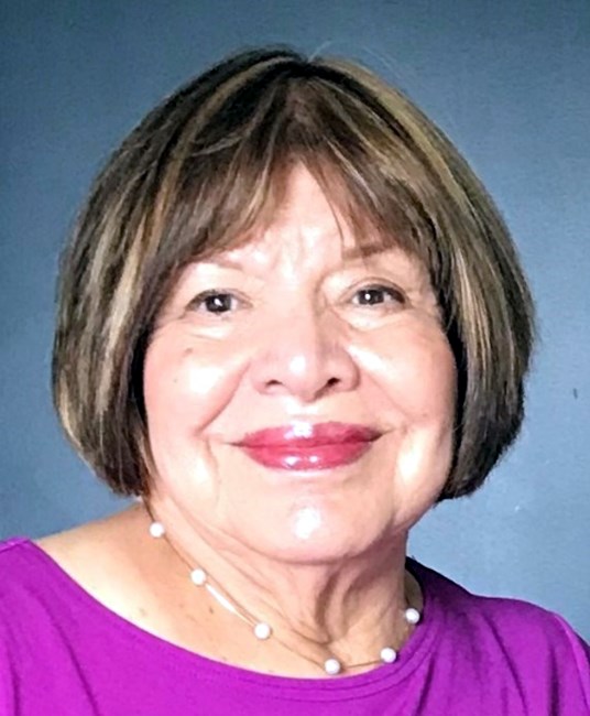 Obituary of Evangelina Reyes