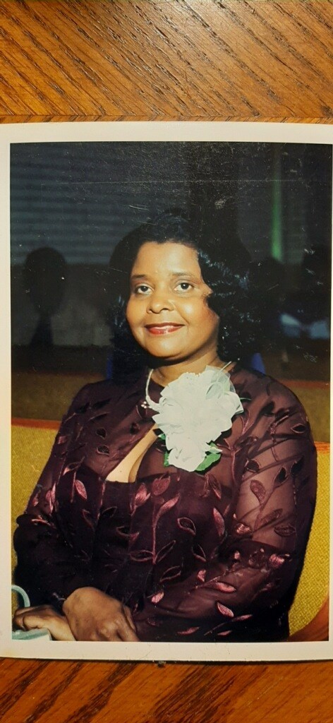 Obituary of Helen Frances Woods- Kent