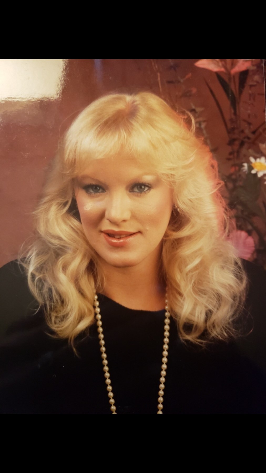 Obituary of Charla Colston Floyd