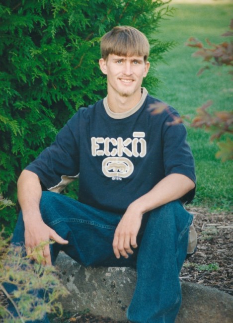 Obituary of Zach Allan McCorkindale