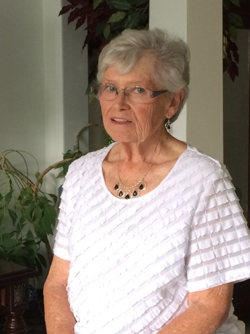 Obituary of Eileen Muriel Stewart