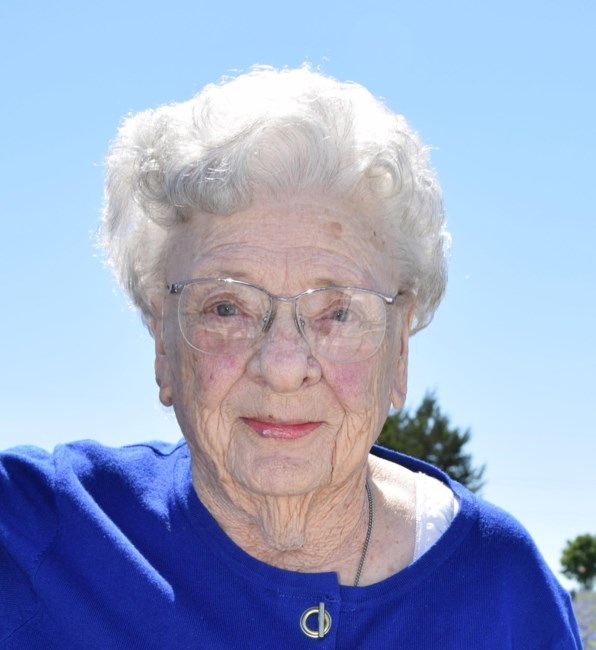 Obituary of Doris Hall