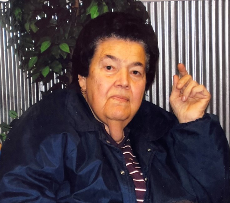 Obituary of Vivian Rochelle Adams