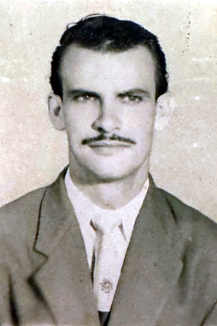 Obituary of Alberto Falcon