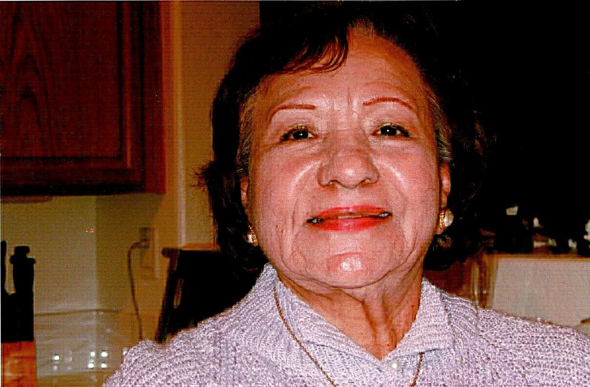 Obituary of Mary Helen Reyes