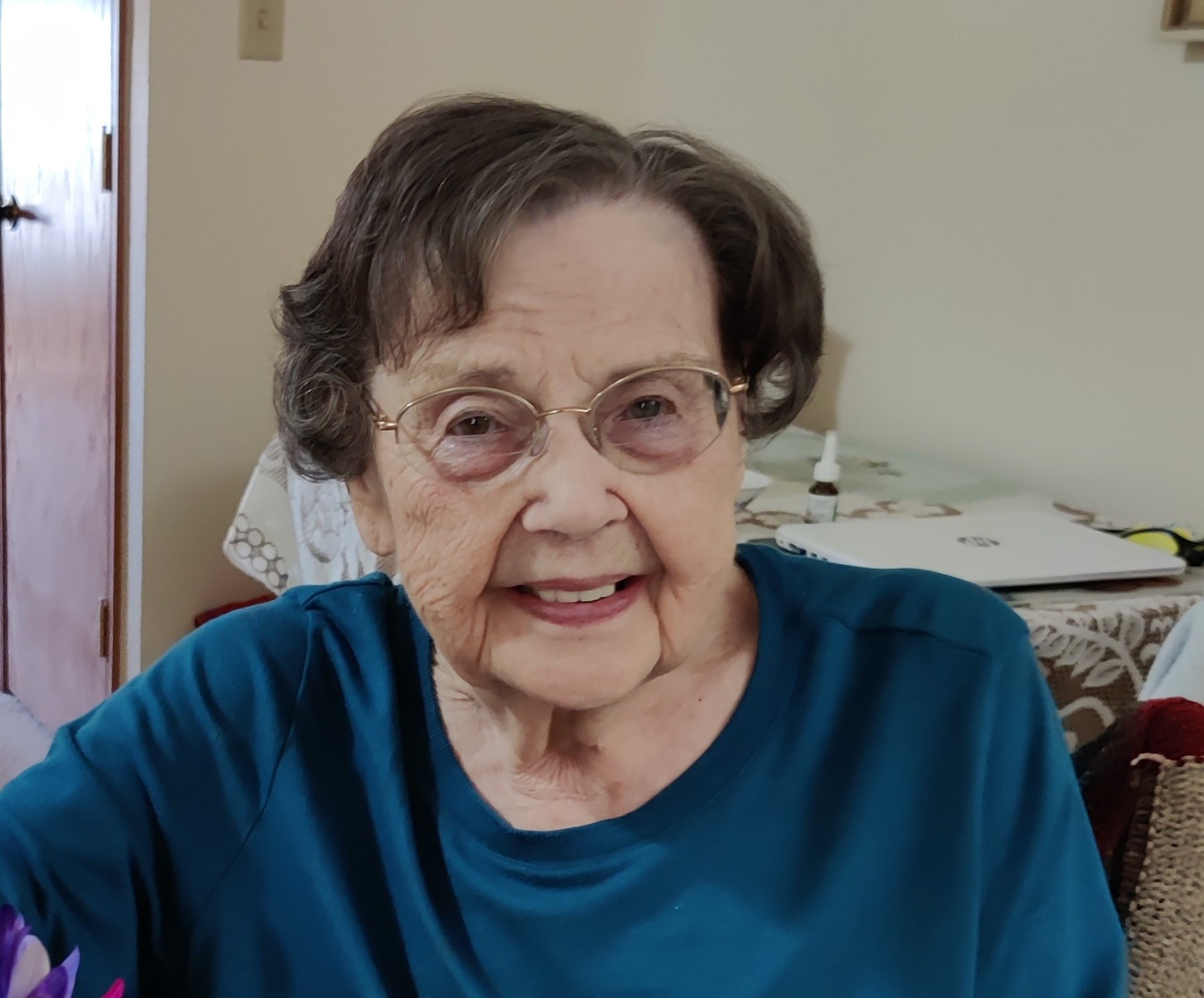 Obituary of Mrs. Gwendolyn "Gwen" Marie White