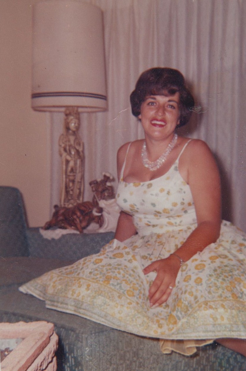 Obituary of Estelle Delores Pajer