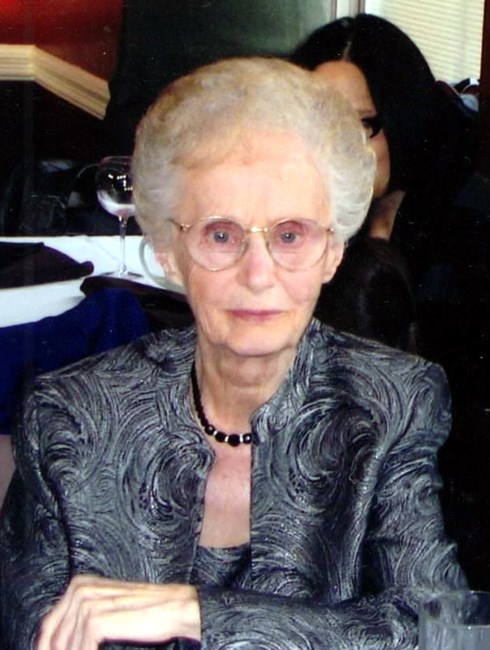 Obituary of Loretta "Lori" Wallyn
