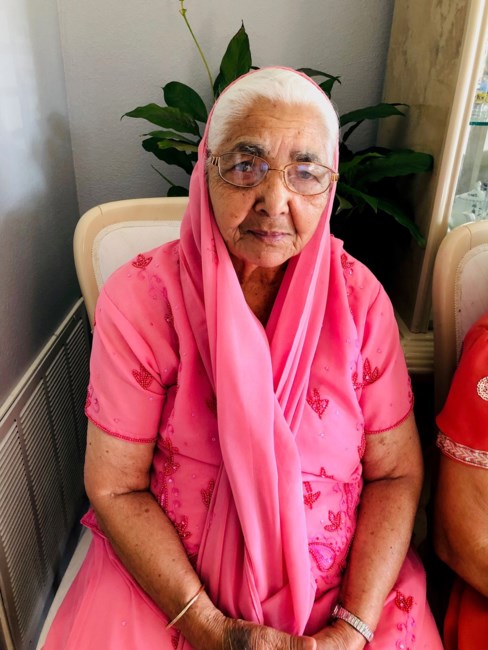 Obituario de Soomarety Ganesh