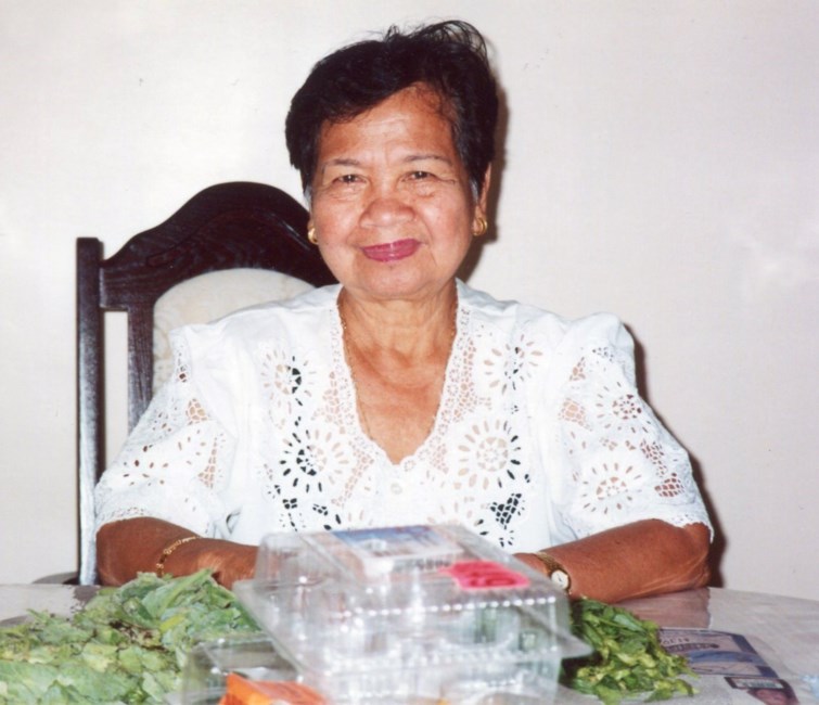 Obituary of Adela Castro De Venecia