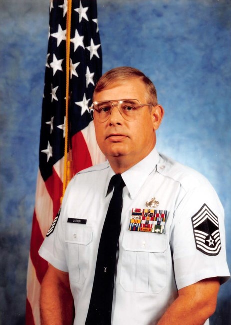 Obituary of Leland "Lee" Medford Larson