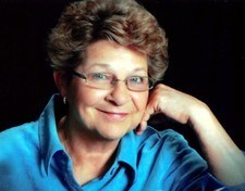 Obituary of Carolyn Hoke