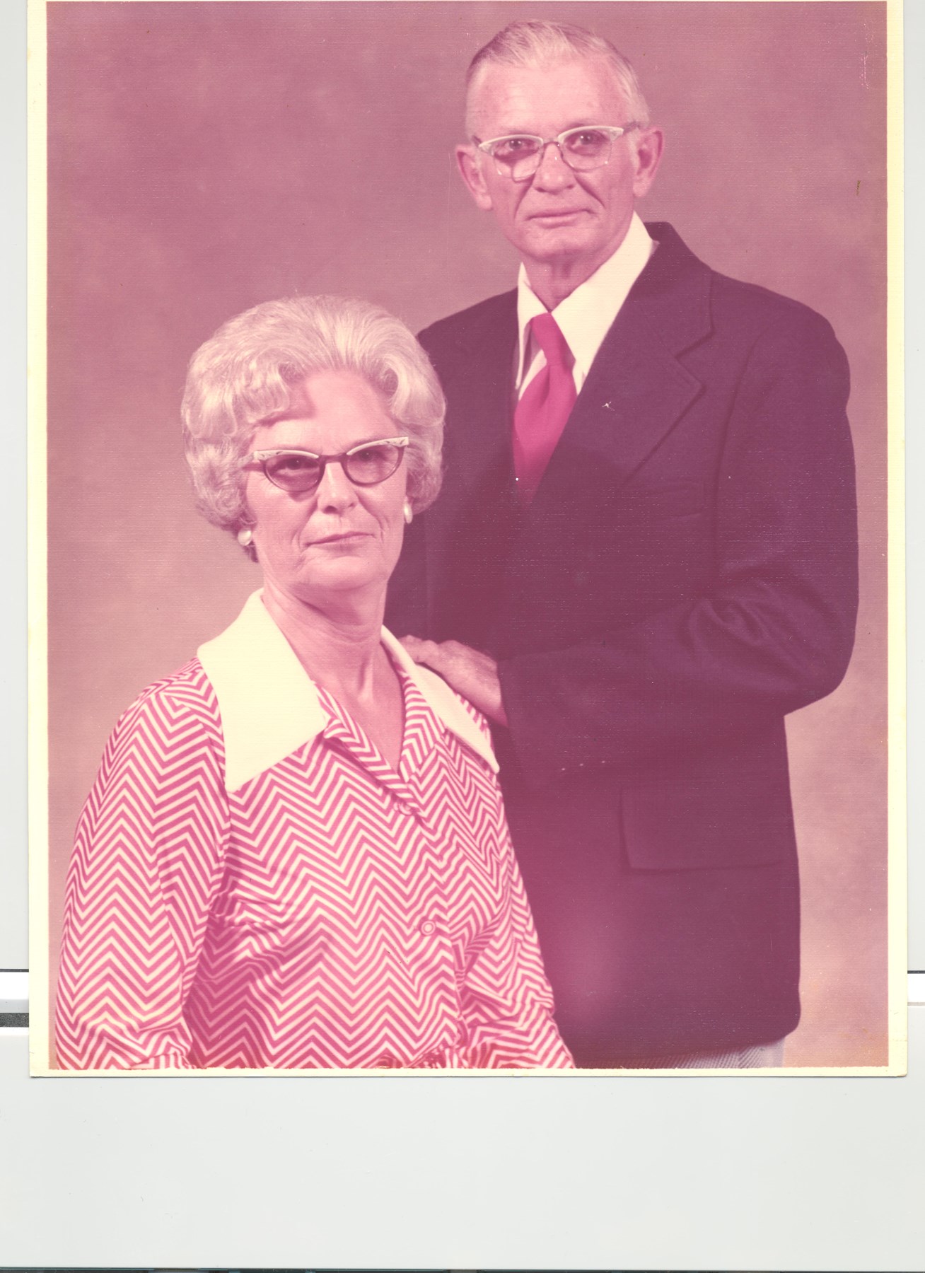 Obituary of Carolyn Lewis