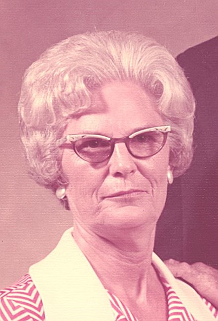 Obituary of Carolyn Lewis