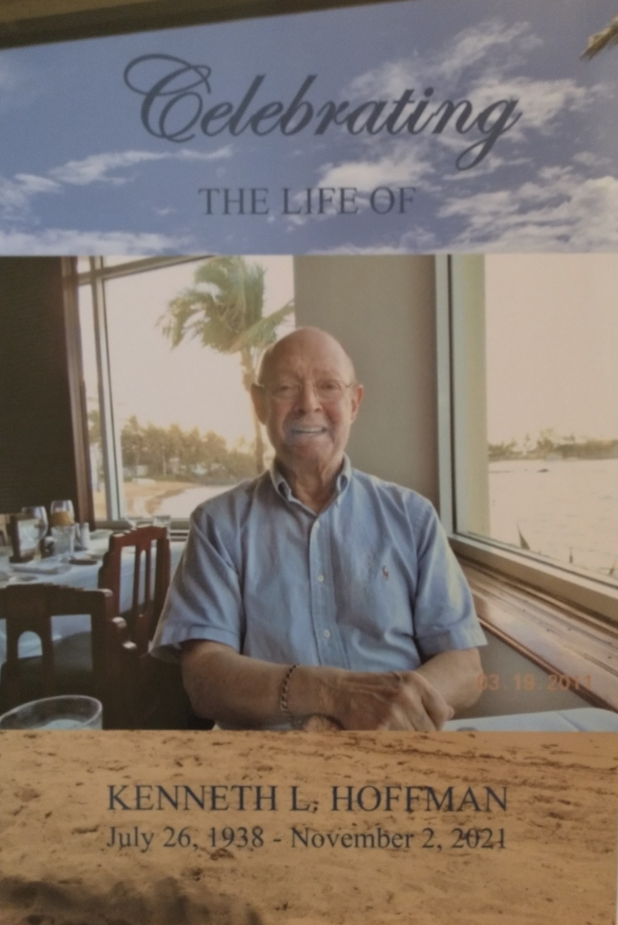 Obituary of Kenneth L. Hoffman