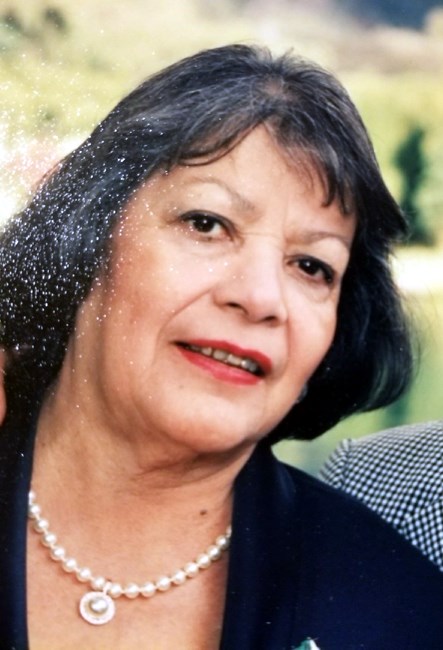 Obituario de Esperanza Olivares
