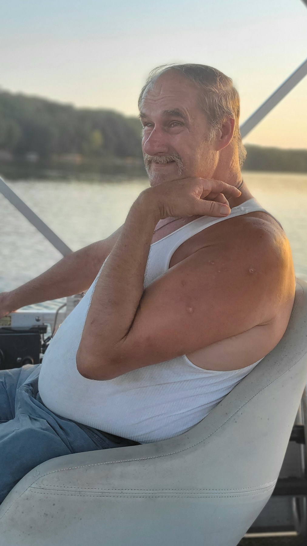 Obituary of Lesley Brent Jones