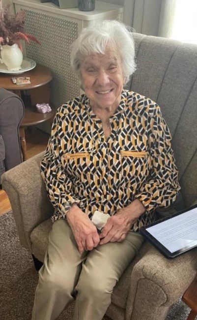 Avis de décès de June A. Holman